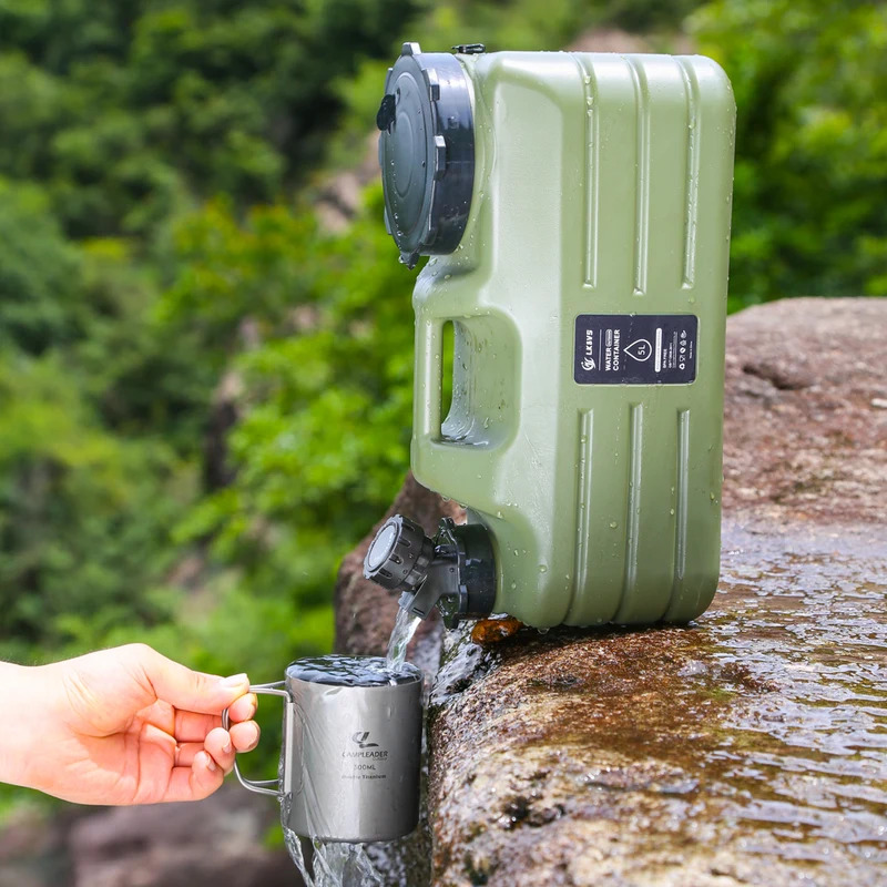 5/11L Outdoor Water Bin Large  - đánh giá và giá Hydration Pack Outdoor